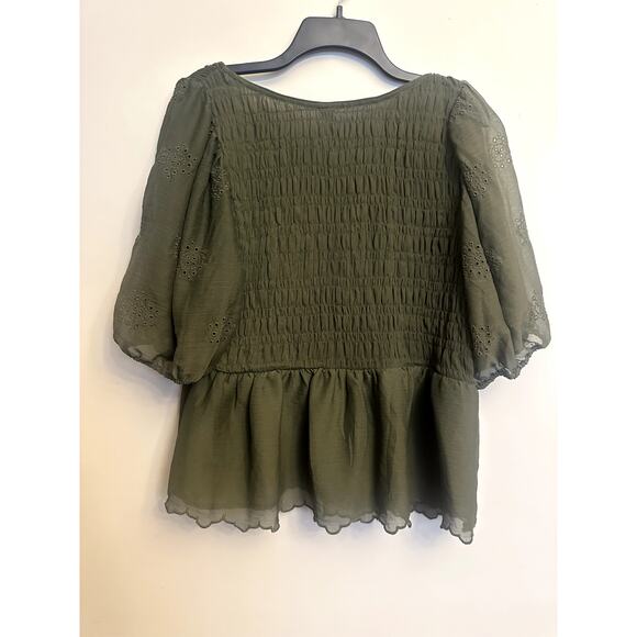 Old Navy Smocked Peplum Blouse – Olive Green – Size XL - Picture 6 of 6